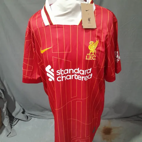 NIKE DRIFIT LFC M SALAH FOOTBALL JERSEY IN RED SIZE XL