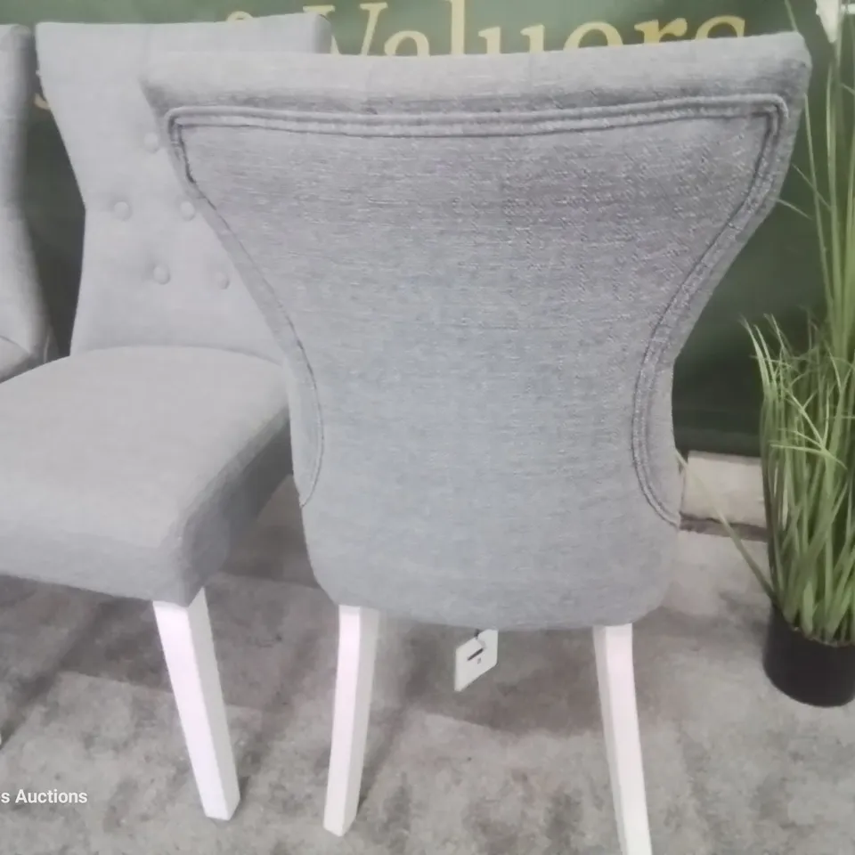 SET OF FOUR BEWLEY UPHOLSTERED BUTTONED BACK DINING CHAIRS LIGHT GREY FABRIC WHITE LEGS