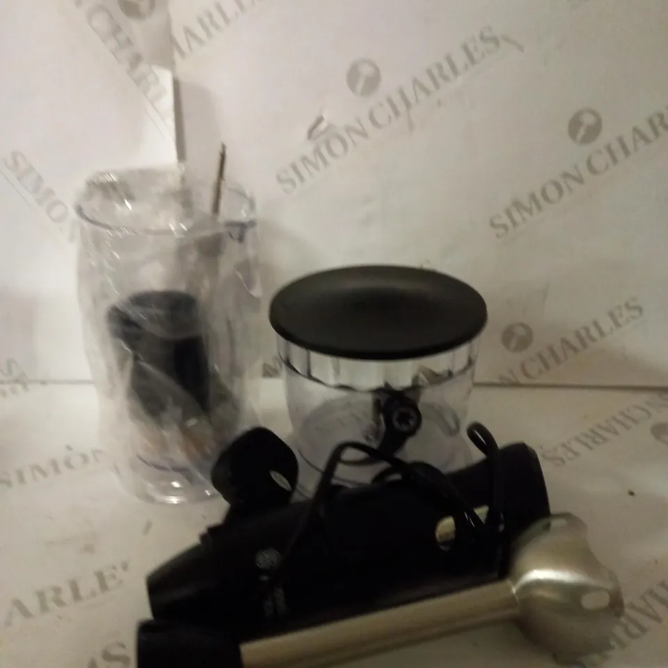 RUSSELL HOBBS DESIRE HAND BLENDER 