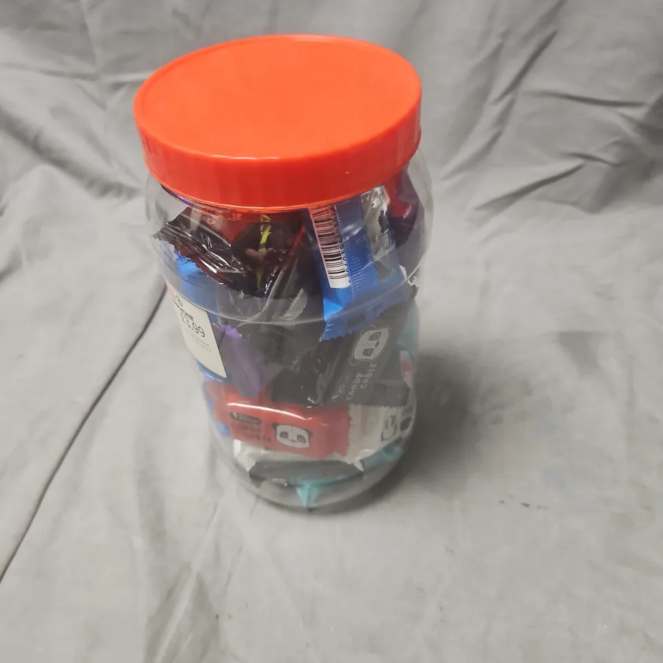 JAR OF ASSORTED CANDY CABLE USB CABLES 