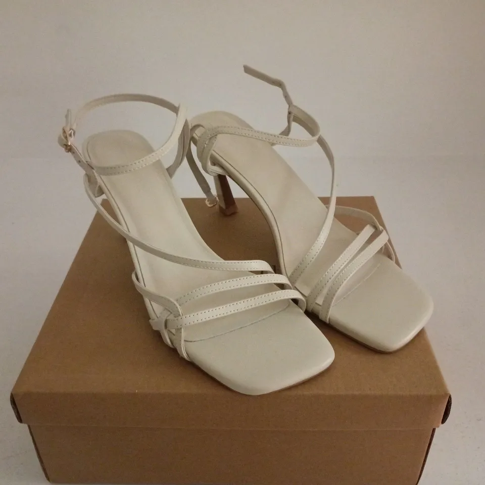 NOBODYS CHILD STRAPPY HIGH HEEL OTHER WHITE UK 8 BOXED