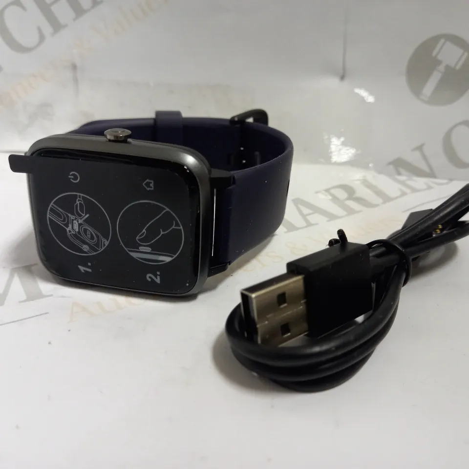 DECATHLON CW 900 HR BLUETOOTH FITNESS TRACKER
