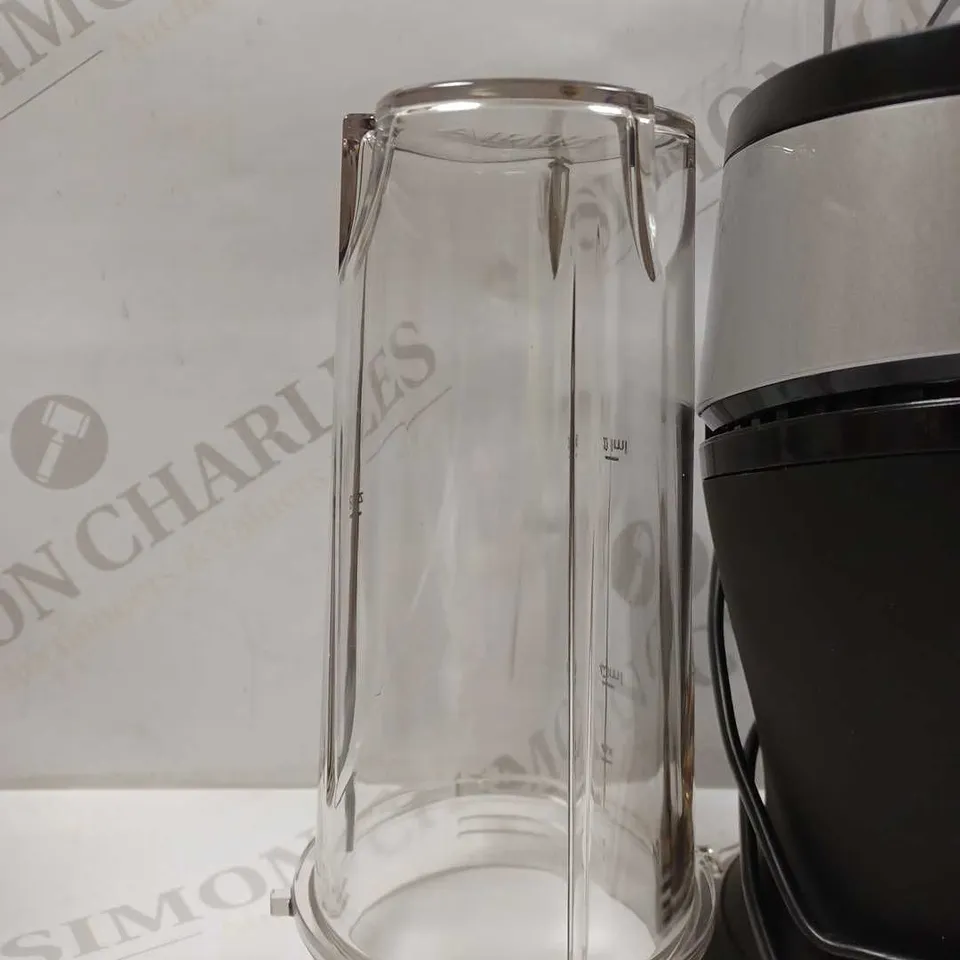 NINJA SMOOTHIE MAKER