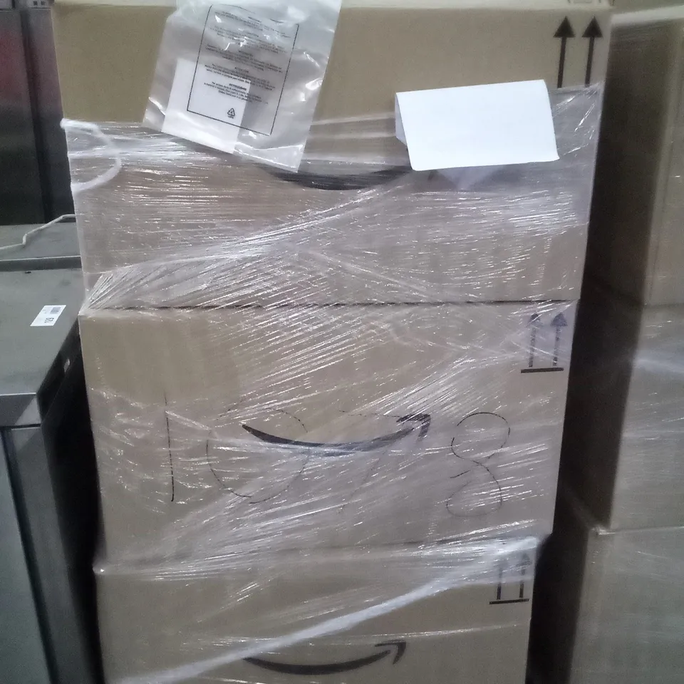 PALLET OF 6 BOXES CONTAINING ASSORTED ITEMS INCLUDING DESKTOP HEATER, STRESS TOYS, PENCIL CASE, JUMPSUIT, SUNHAT