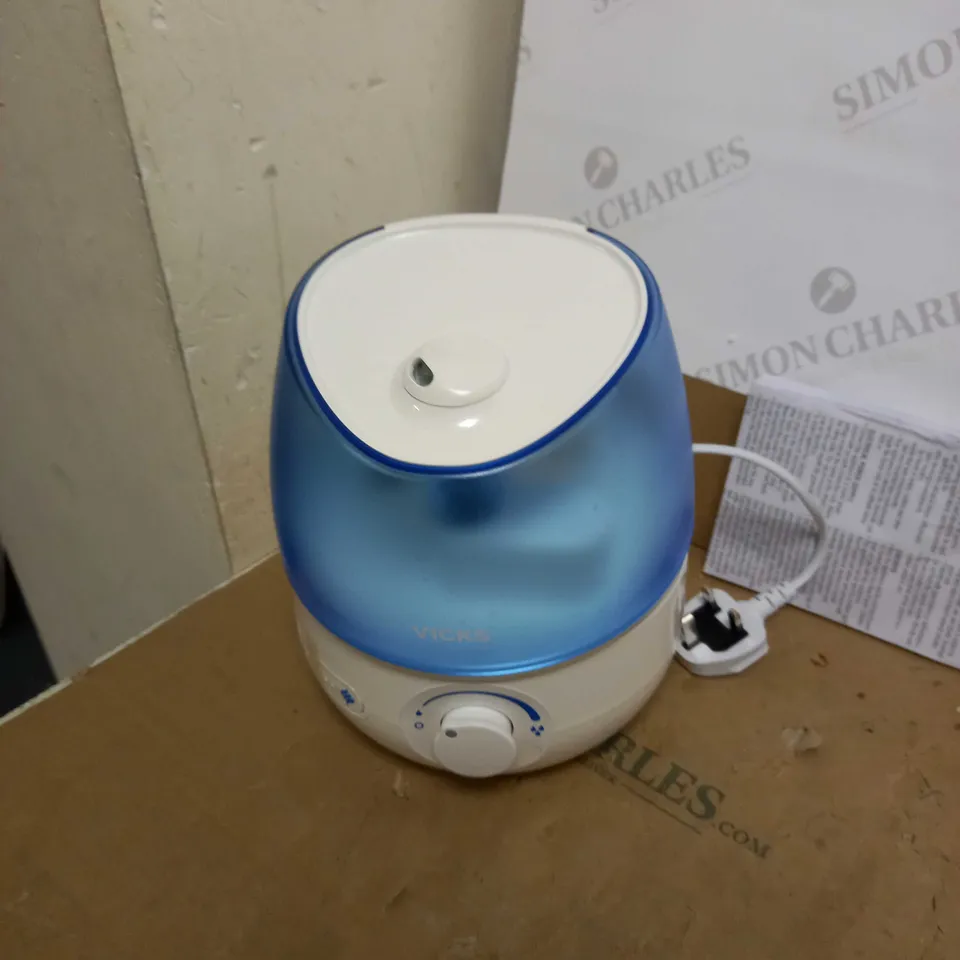 VICKS MINI COOLMIST ULTRASONIC HUMIDIFIER 