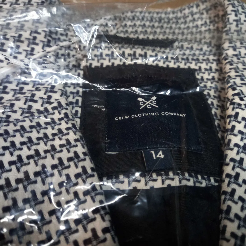 PACKAGED CREW CLOTHING COMPANY NAVY/WHITE TAILORED JAQUARD JACKET - SIZE 14