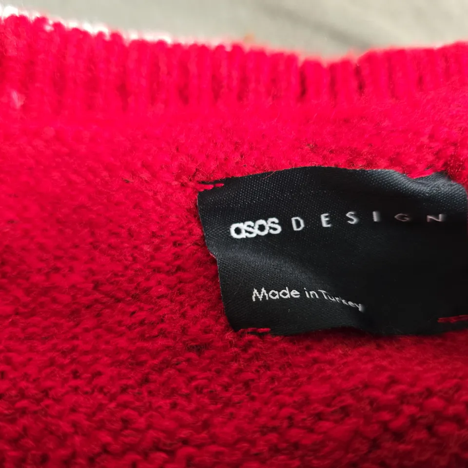 ASOS DESIGN RED KNIT JUMPER WITH LOBSTER MOTIF – UK 12-14 (US 8-10)