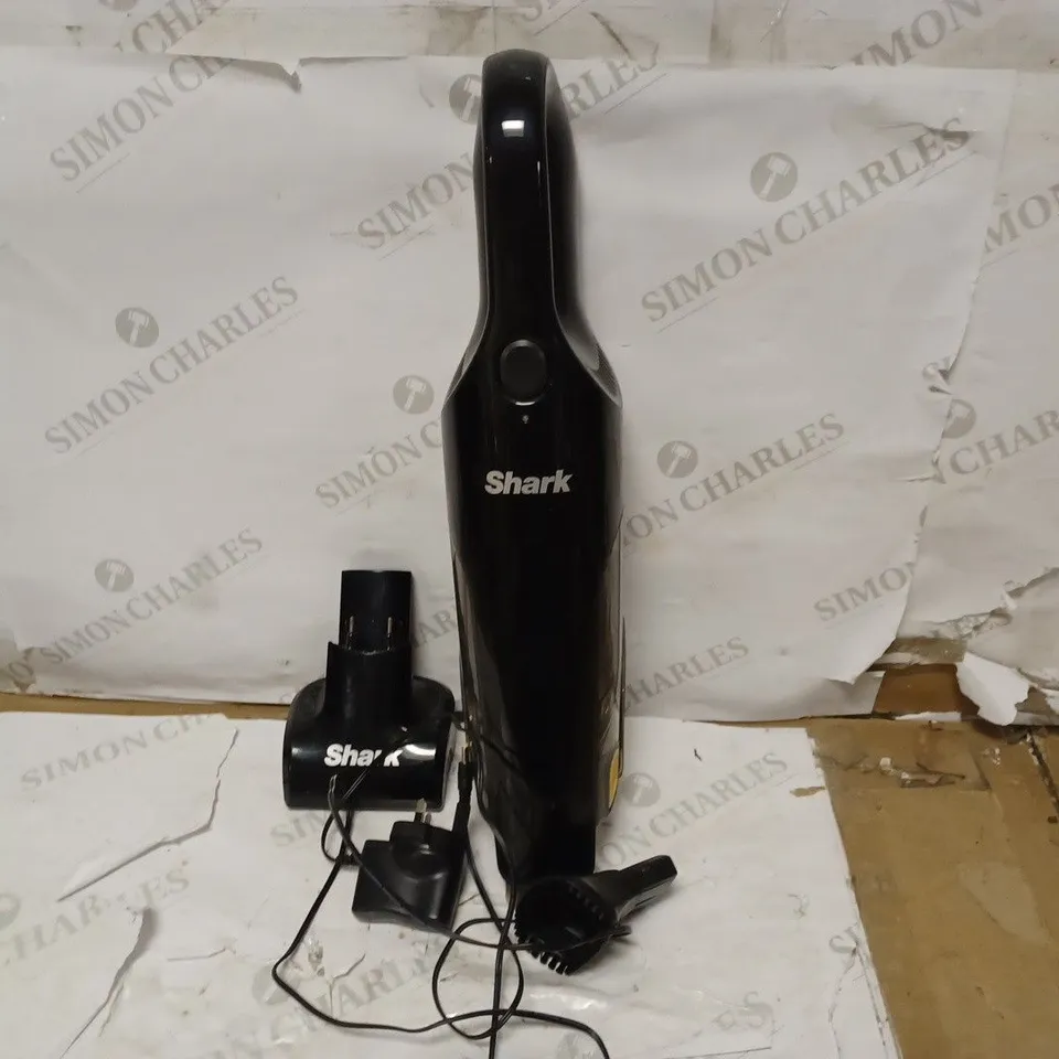 SHARK HANDVAC CORDLESS HAND VACUUM CLEANER