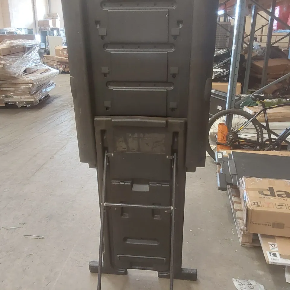 QUARTET DURAMAX EASEL