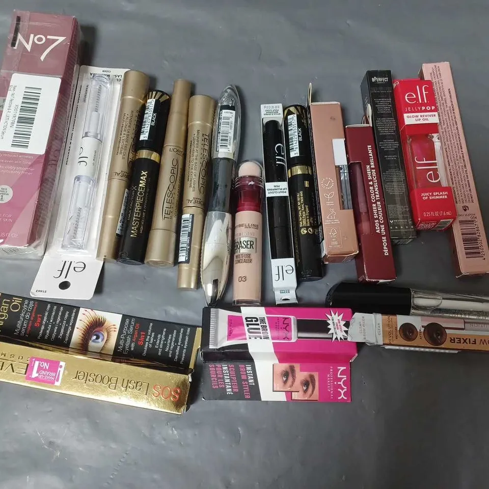 LOT OF APPROXIMATELY 19 ASSORTED MAKE UP ITEMS TO INCLUDE E.L.F, NO 7 AND NYX