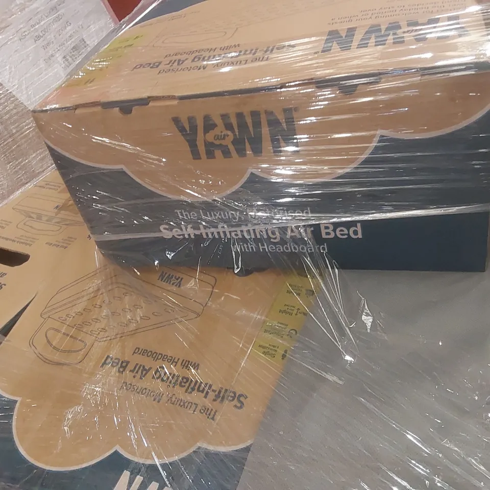 PALLET CONTAINING A VERY LARGE QUANTITY OF ASSORTED YAWN SELF-INFLATING AIR BEDS ECT