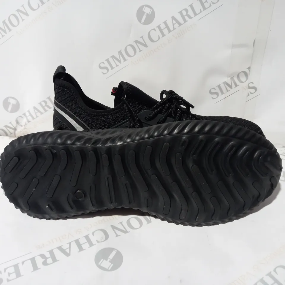 SROTER BLACK SIZE 41