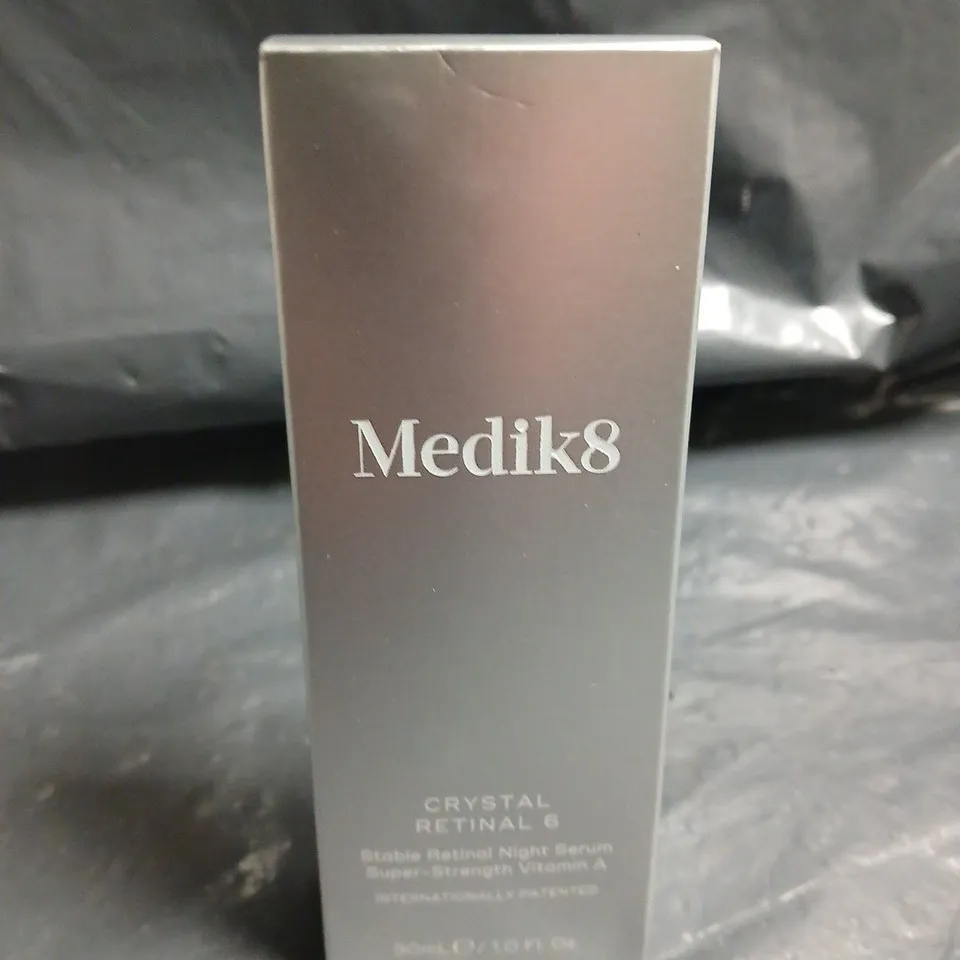 MEDIK8 CRYSTAL RETINAL 6 NIGHT SERUM 