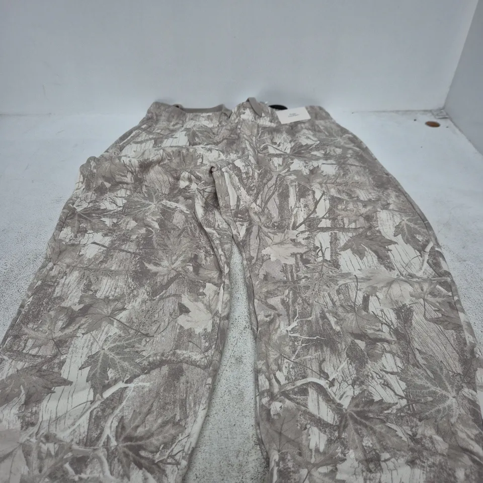 HOLLISTER CAMOUFLAGE PRINT HOODIE, MEN’S, UK SIZE L