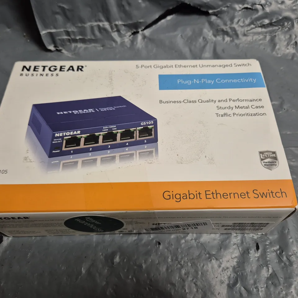 BOXED NETGEAR BUSINESS 5 PORT GIGABIT ETHERNET UNMANAGED SWITCH