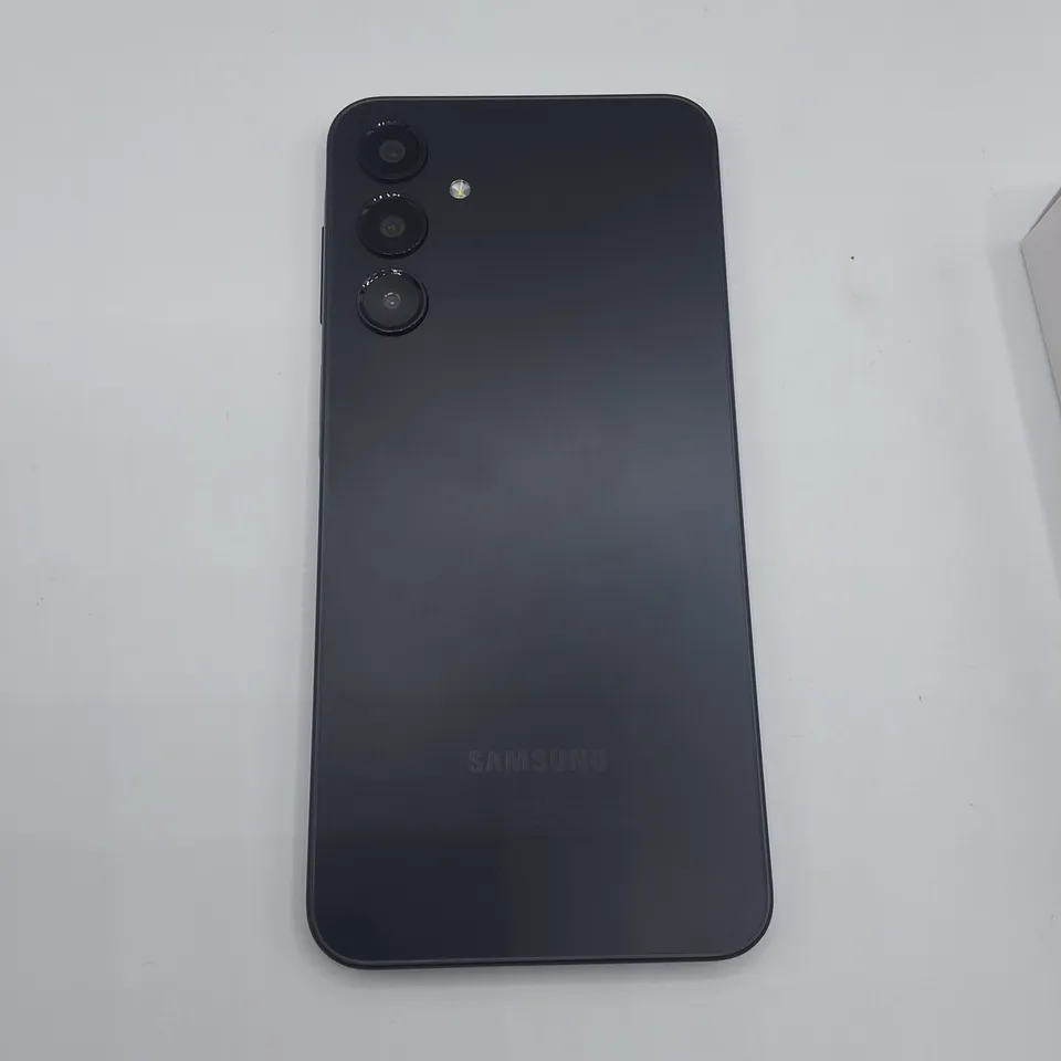 BOXED SAMSUNG GALAXY A16 4GB 128GB IN BLACK - SM-A165F