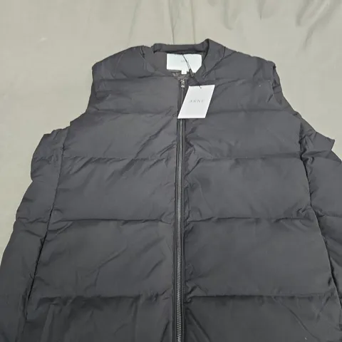 ARNE QUILTED BOMBER GILET SIZE LARGE