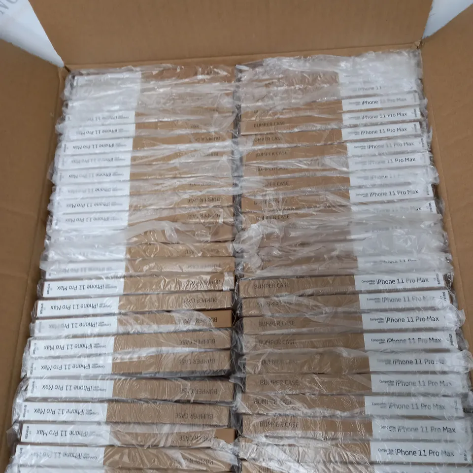 BOX OF APPROXIMATELY 50 GROOV-E IPHONE 11 PRO MAX BUMPER CASES EDGE BLACK GV-MP017