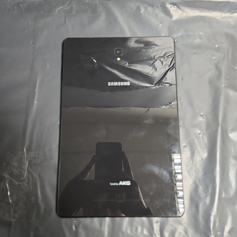 SAMSUNG SM-T830 GALAXY TABLET