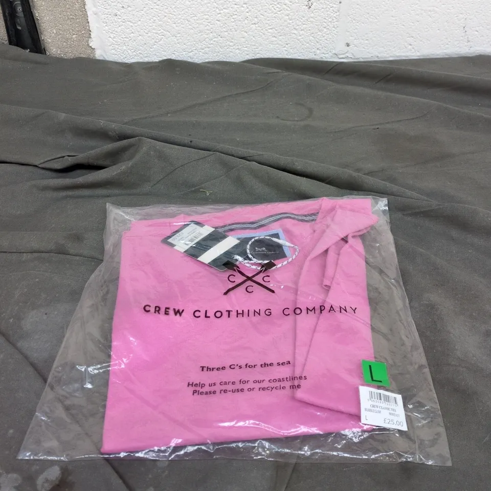 CREW CLOTHING COMPANY PINK BUBBLEGUM TEE LARGE BAGGED