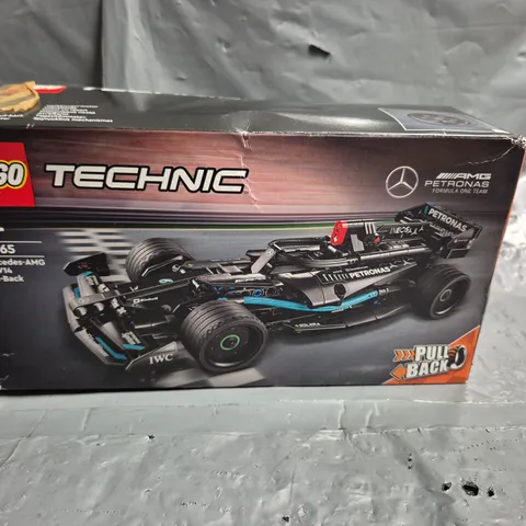 BOXED LEGO TECHNIC MERCEDES AMG F1 W14 - 42165