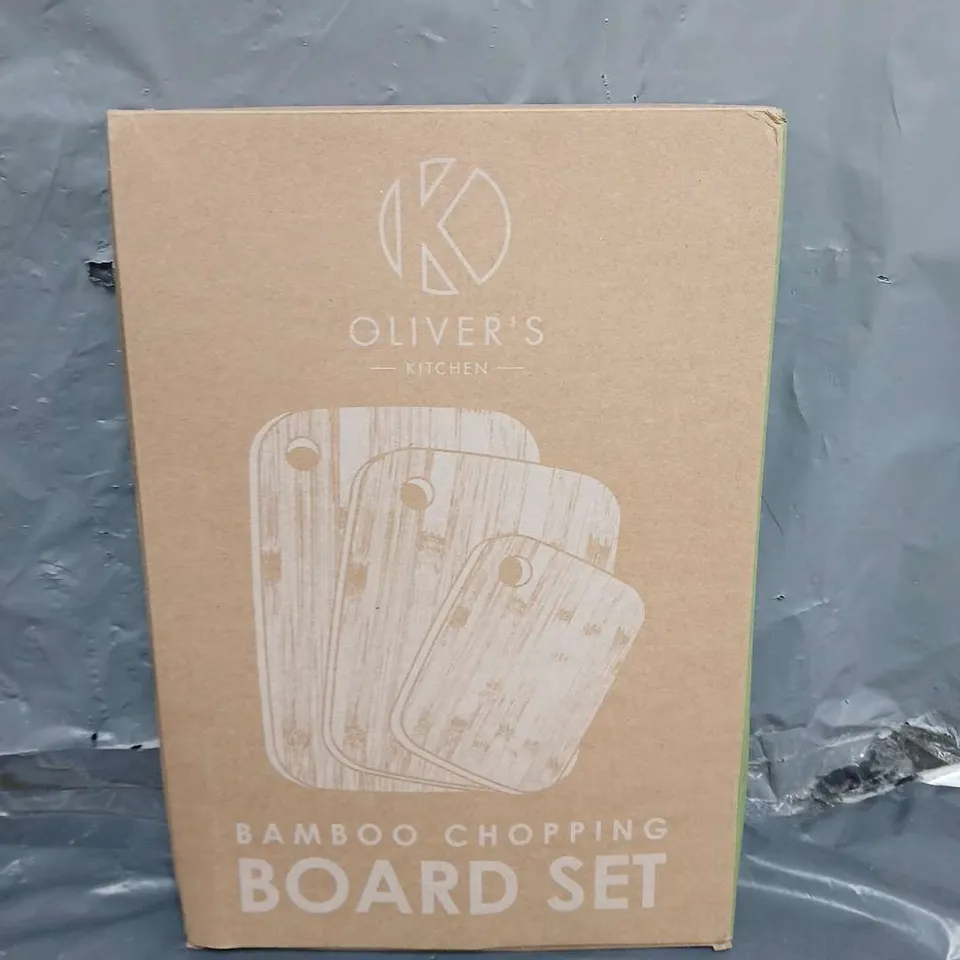 OLIVER'S KITCHEN BAMBOO CHOPPING BOARD SET