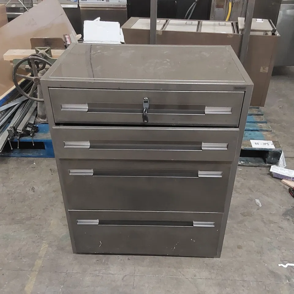 FLEXIFORM METAL LOCKING TOOL CABINET