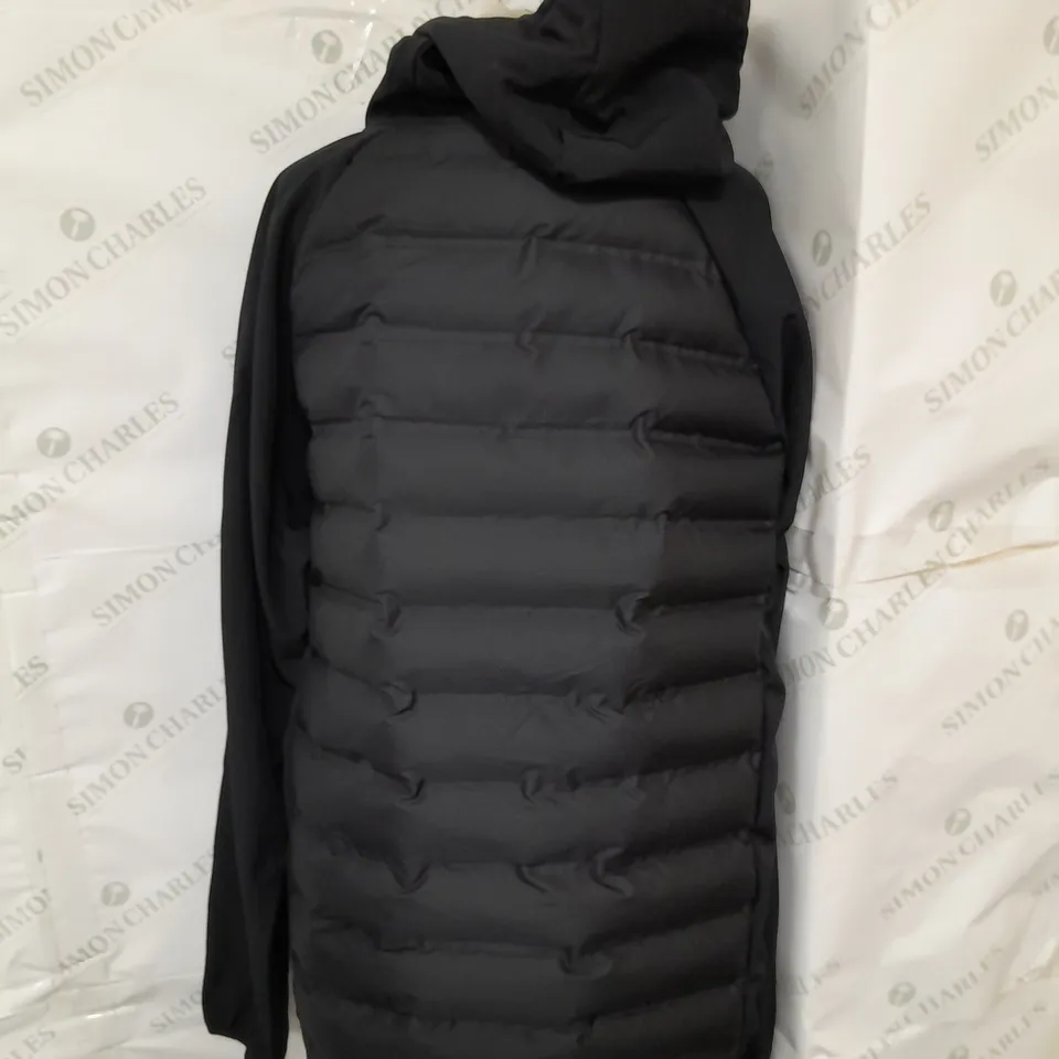 NAUTICA COMPETTION NOVA FLEECE JACKET IN BLACK SIZE L