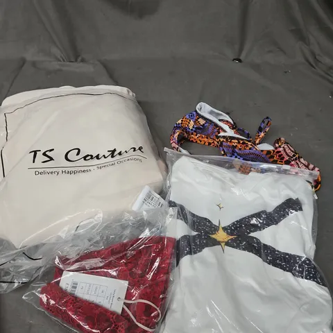 APPROXIMATELY 20 ASSORTED CLOTHING PRODUCTS IN VARIOUS STYLES & SIZES TO INCLUDE JUMPERS, T-SHIRTS, DRESSES ETC