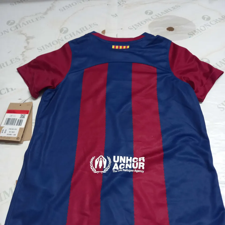 UNISEX FULL FC BARCELONA HOME KIT SIZE L (JUNIORS)