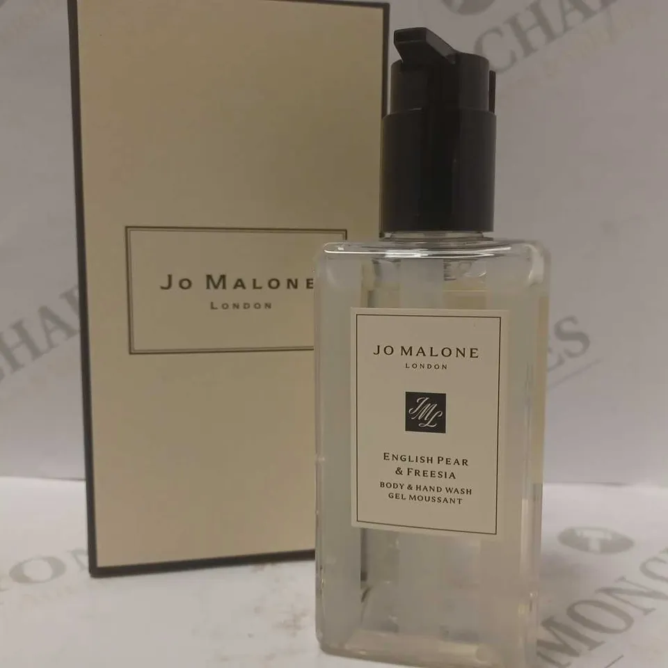 JO MALONE ENGLISH PEAR & FREESIA BODY/HAND WASH 250ML