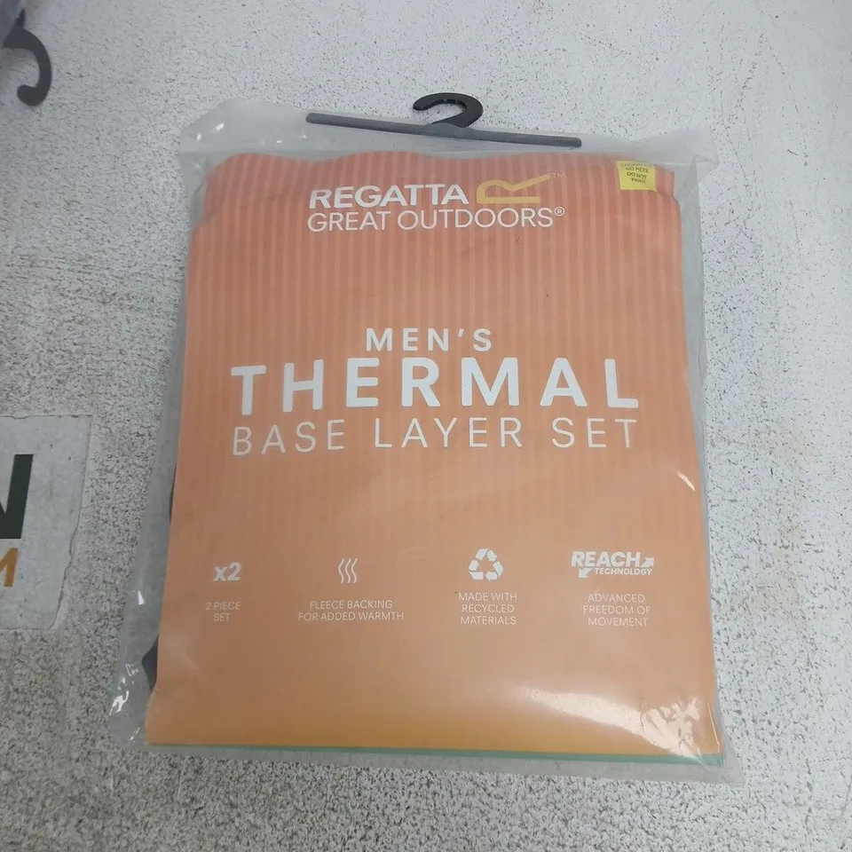 REGATTA GREAT OUTDOORS MEN'S THERMAL BASE LAYER SET – BLACK, UK L