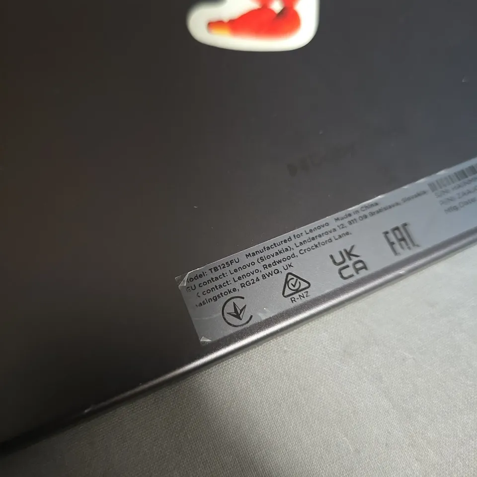 LENOVO TB125FU TABLET