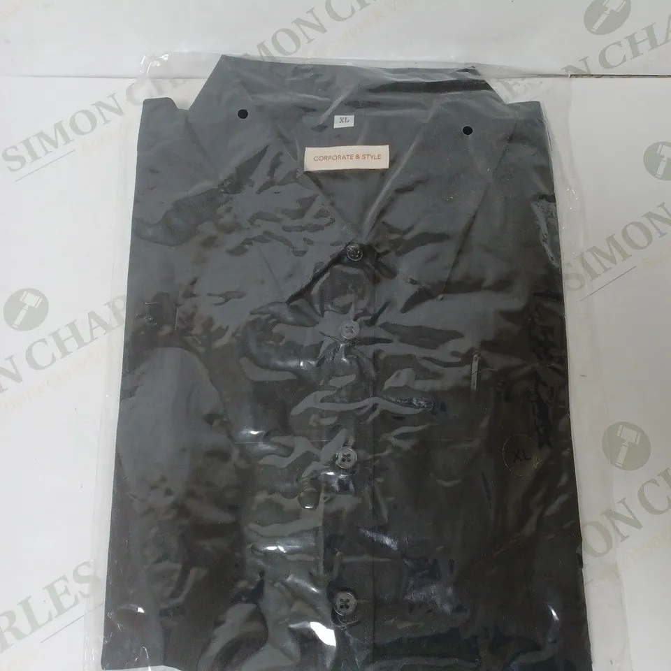 SEALED SET OF 5 BRAND NEW CORPORATIVE STYLE BLACK WOMENS SHIRT - XL