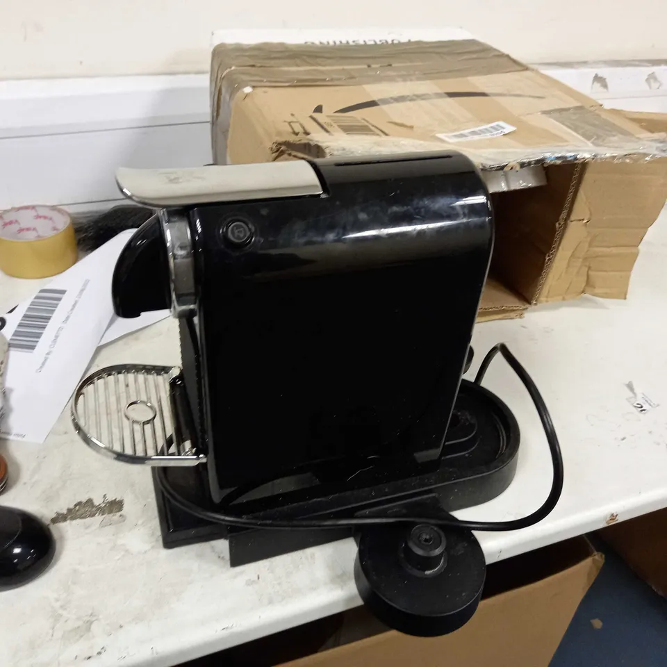 MAGIMIX NESPRESSO COFFEE MACHINE