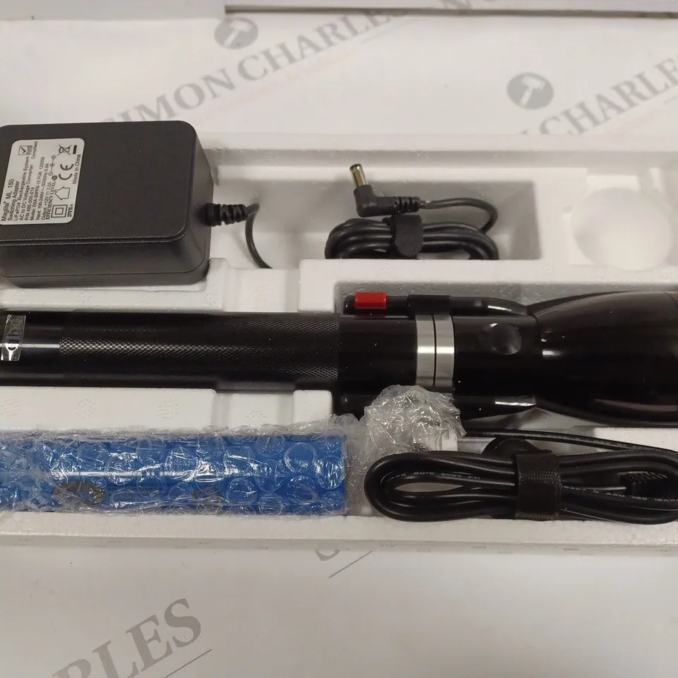 BOXED MAGLITEML150LR LED RECHARAGEABLE SYSTEM