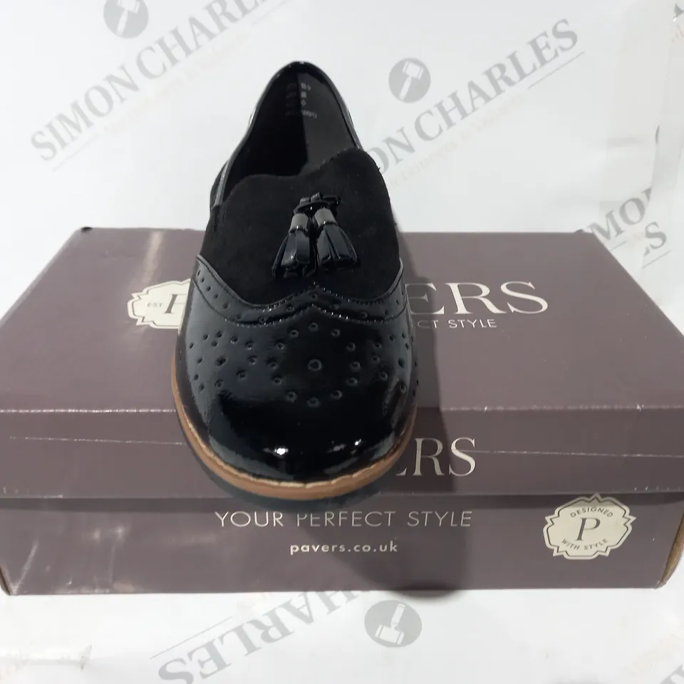BOXED PAIR OF PAVERS LOW HEEL LOAFERS IN BLACK UK SIZE 6.5