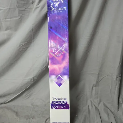 DREAMER DESIGNS DIAMOND CANVAS KIT – PREMIUM DIAMOND PAINTING KIT