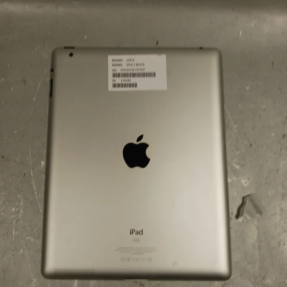 APPLE IPAD 2 SILVER - MODEL A1395