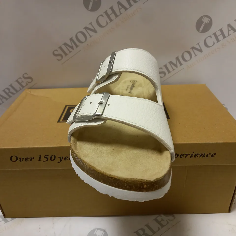 BOXED CUSHION WALK DOUBLE BUCKLE MULES, WHITE - SIZE 5 