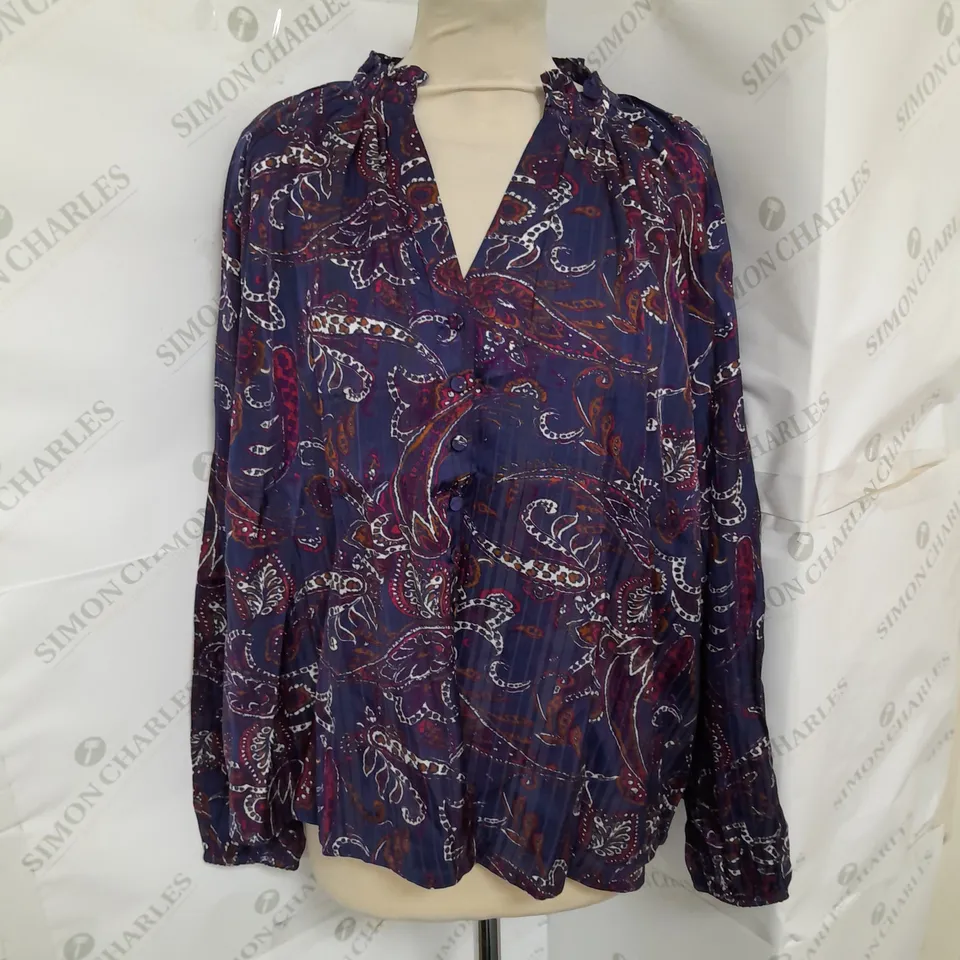 BODEN BUTTON UP PLEATED SHIRT IN NAVY AND PURPLE SIZE 12