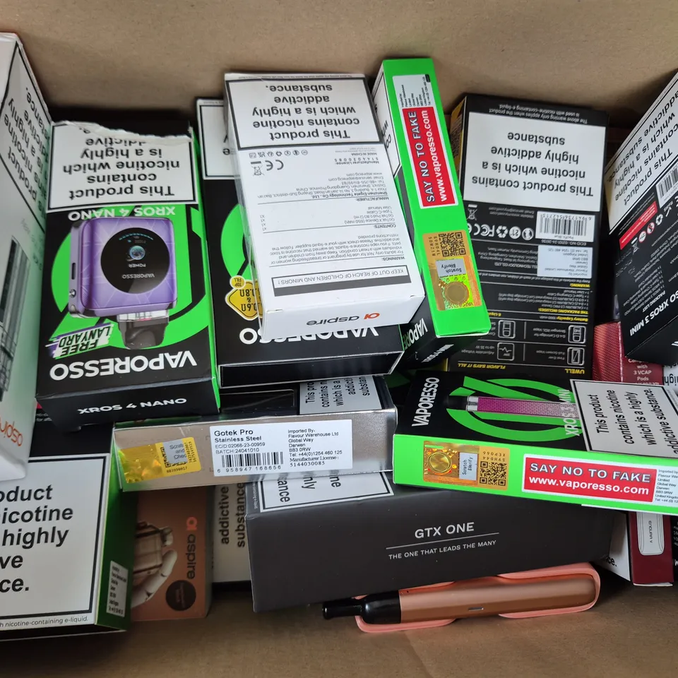 BOX OF APPROXIMATELY 20 ASSORTED VAPING ITEMS AND PRODUCTS TO INCLUDE VAPORESSO, ASPIRE, ETC