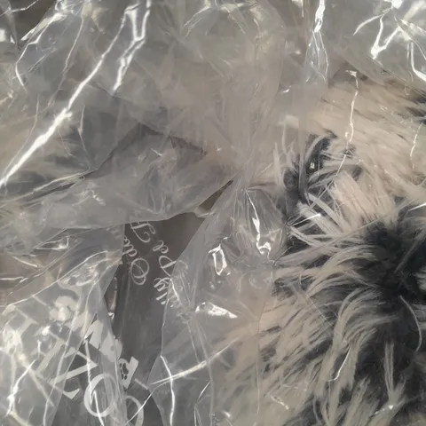 BOXED COZEE PAWS, FLUFFY ODOUROLOGY DOG BED