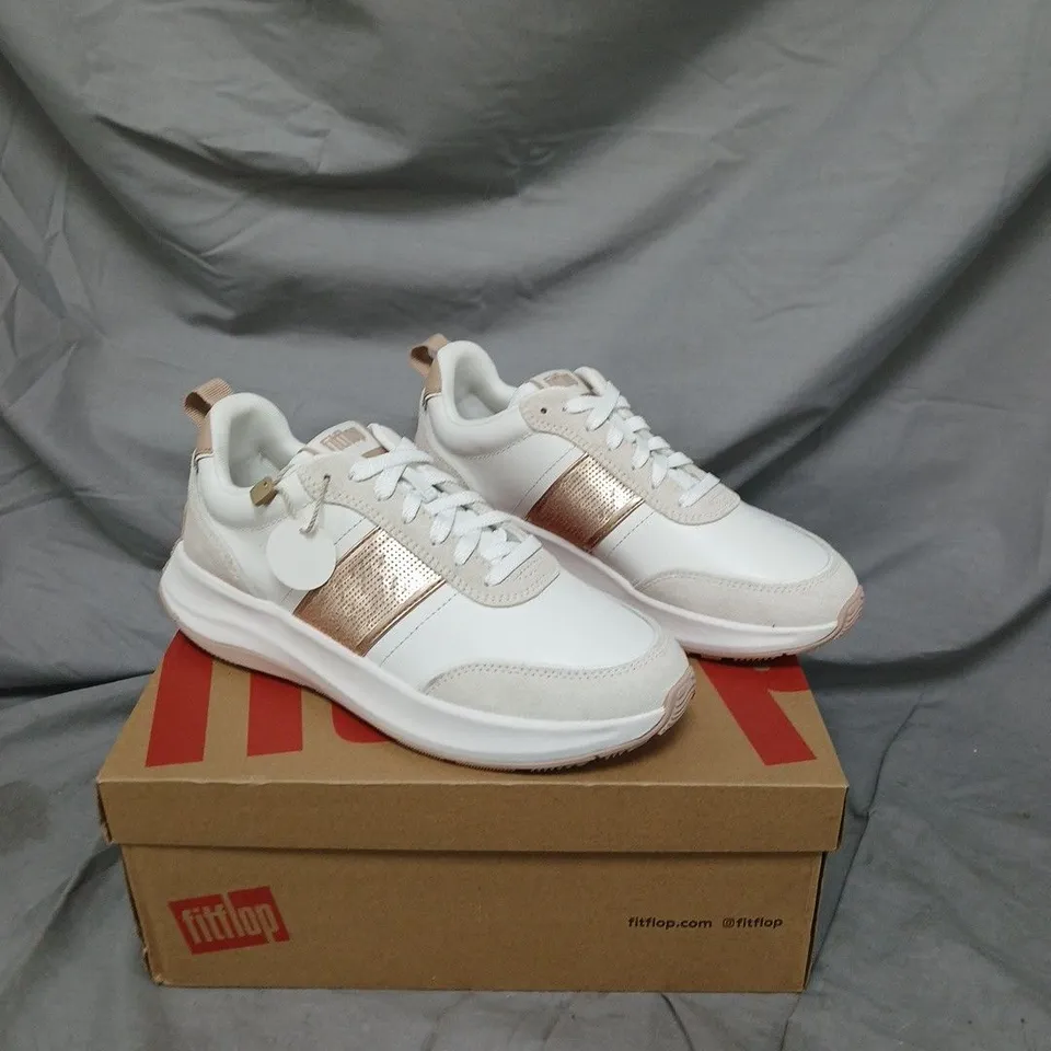 FITFLOP WOMEN'S SNEAKERS – WHITE WITH ROSE GOLD STRIPE - SIZE 6