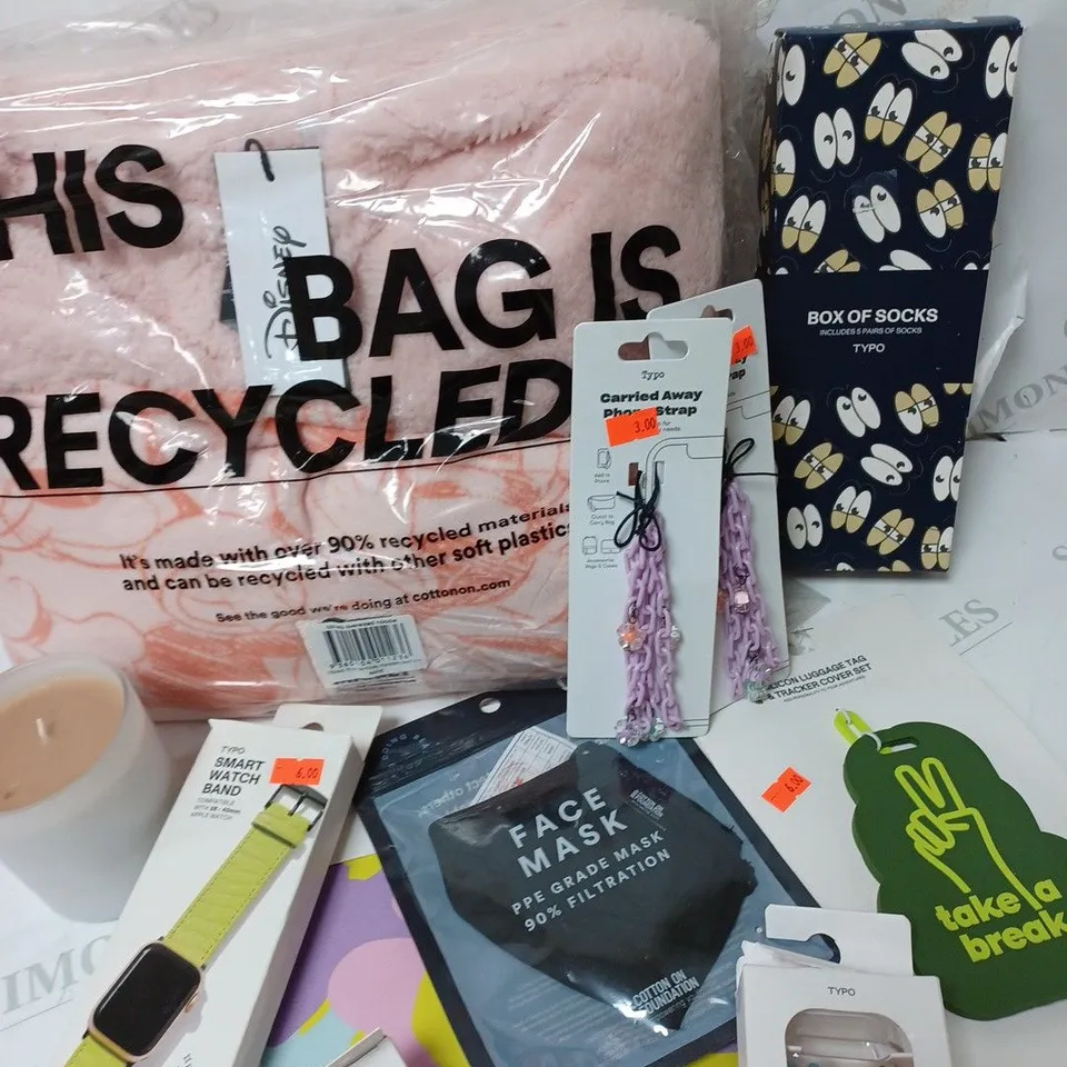 APPROXIMATELY 9 COTTON ON ITEMS INCLUDING DISNEY MICKEY THROW, FACE MASK, BOX OF SOCKS, BLACK FACE MASK