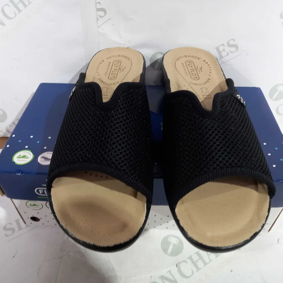 BOXED PAIR OF FLY FLOT MESH STRAP OPEN TOE BLACK SHOES (FLY27046) - UK 5