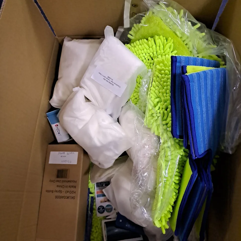 BOX OF ASSORTED ITEMS TO INCLUDE H20 CLEAN, HAIRSHARK, CYROSHINE ETC