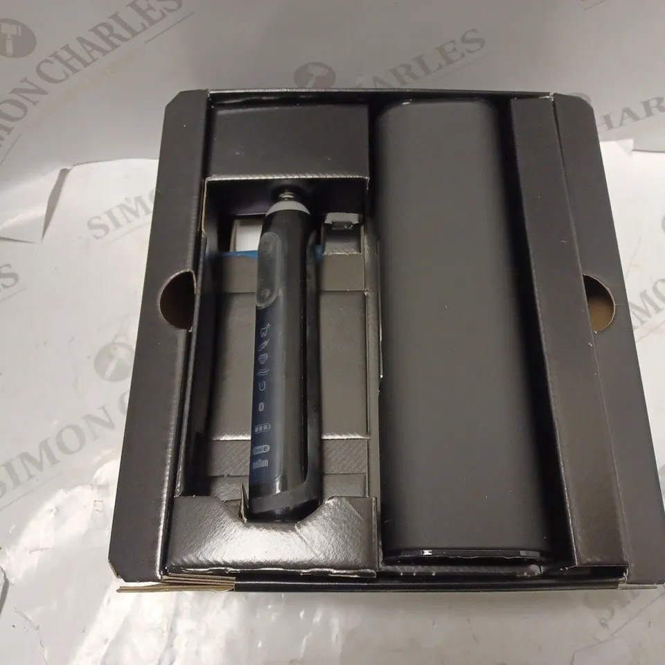 BOXED ORAL-B GENUIS 10100S 