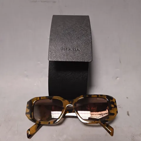 BOXED PRADA BROWN THICK SUNGLASSES