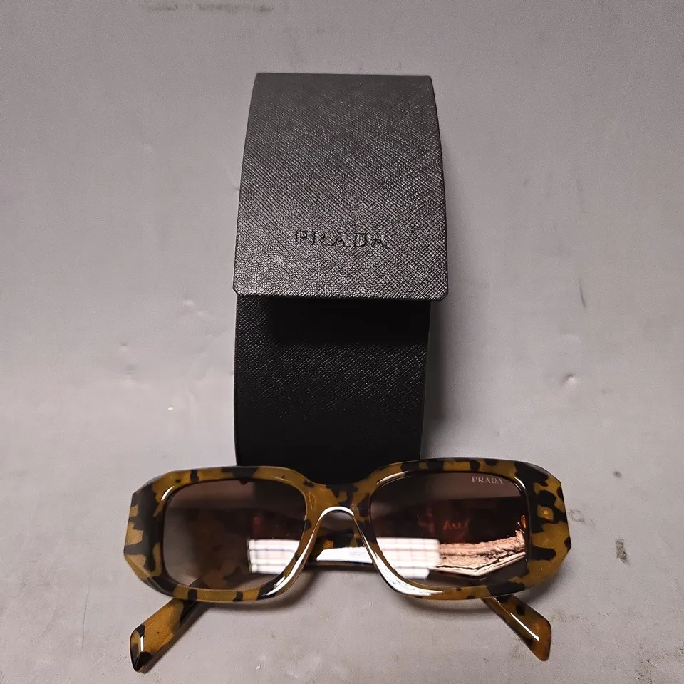 BOXED PRADA BROWN THICK SUNGLASSES